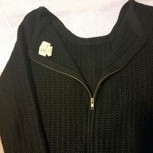 Super warm Black sweater